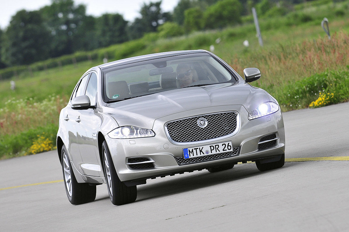 Jaguar XJ V6