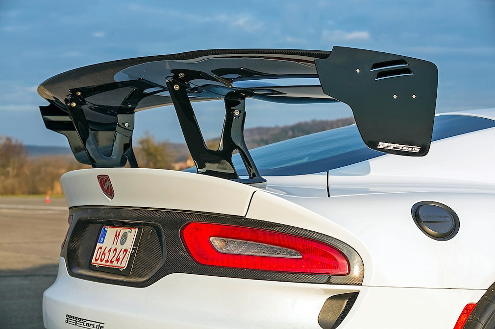 Dodge Viper ACR
