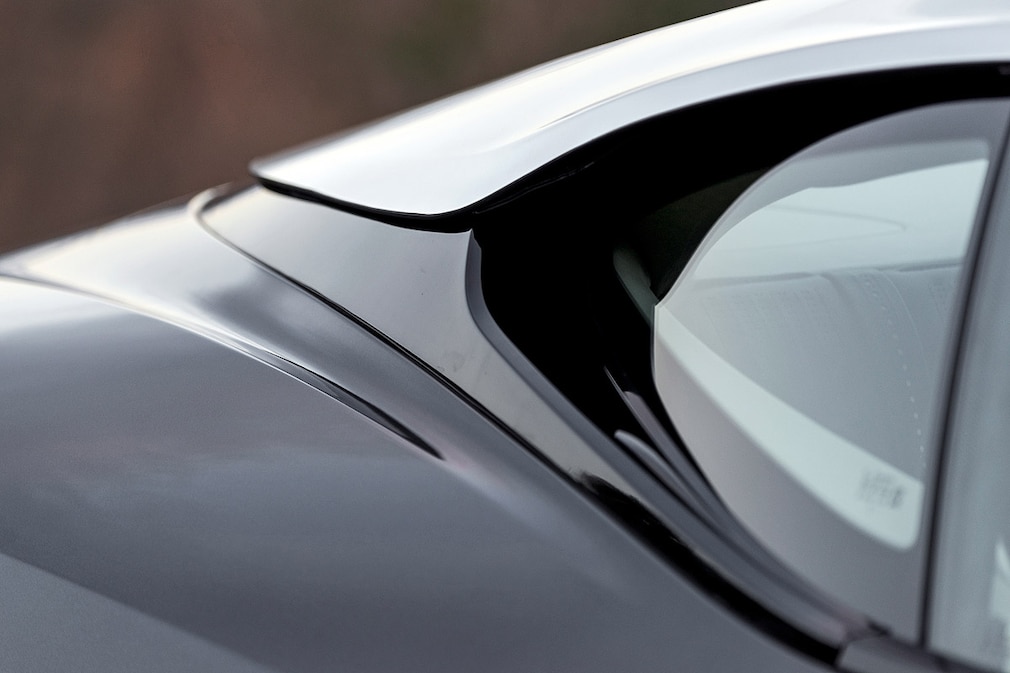 Aston Martin DB11 !!!!! Sperrfrist 01. März 2016 14.00h !!!!