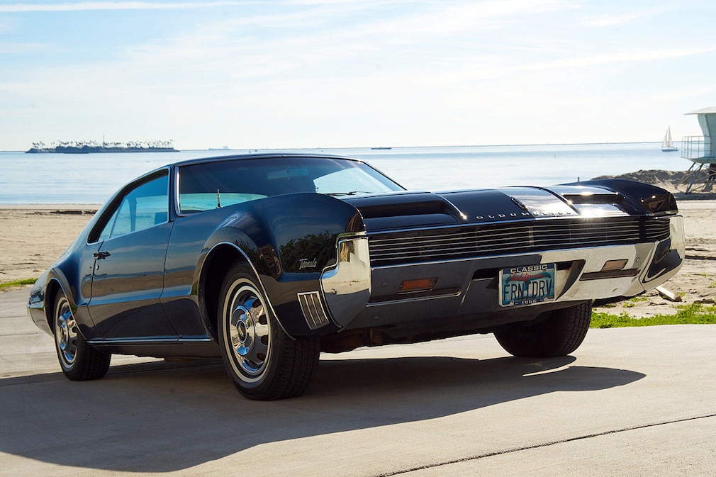 Oldsmobile Toronado