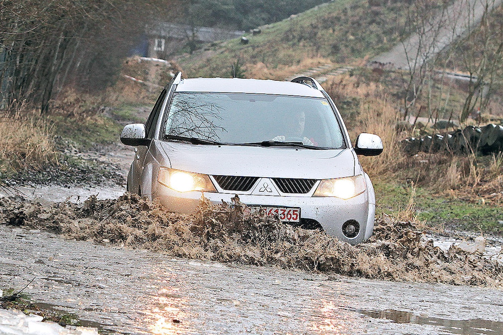 Mitsubishi Outlander 2.0 DI-D