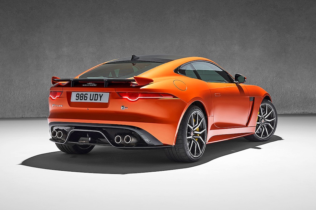 Jaguar F-Type SVR Coupé