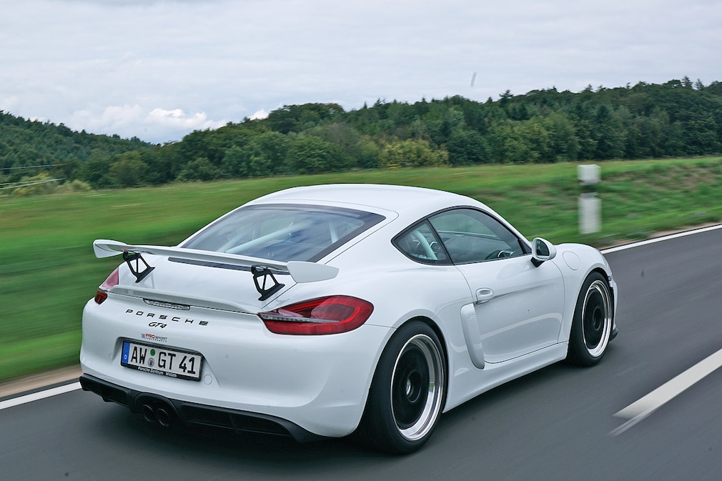 Porsche Cayman GT4