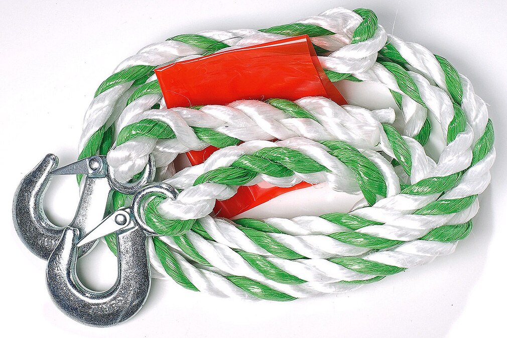 Acht Abschleppseile im Test