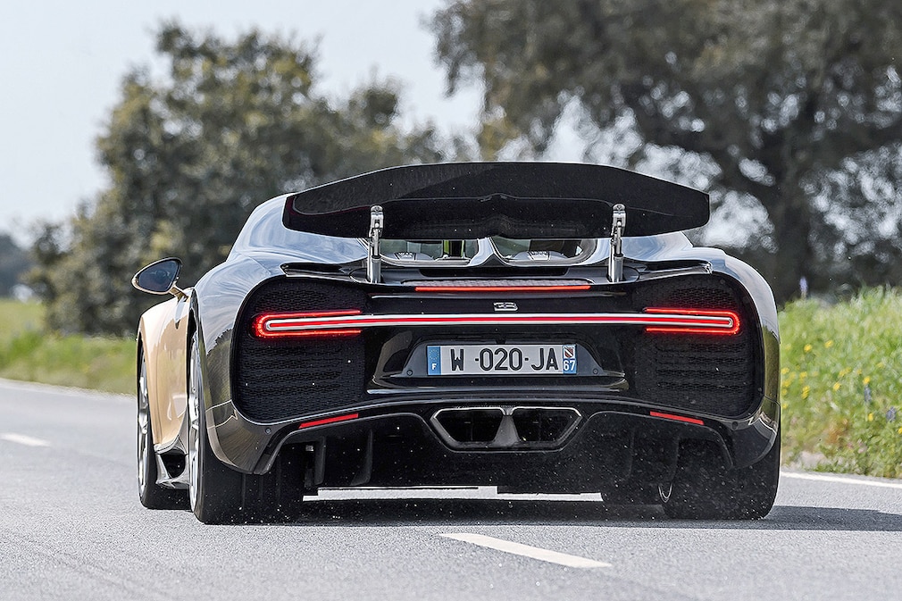 Bugatti Chiron !!! SPERRFRIST 27. März 2017 00:01 Uhr !!!