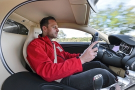 Bugatti Chiron im Test (Genf 2016): Sitzprobe
