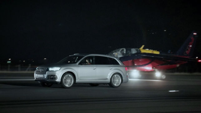 SUV gegen Kampfjet