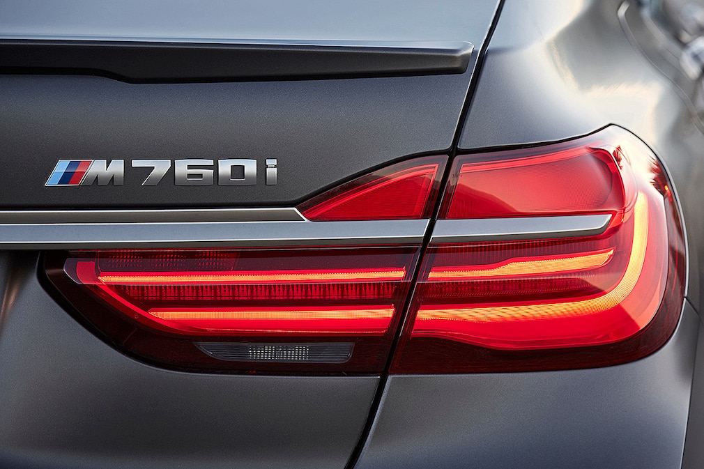 BMW M760Li xDrive !!! SPERRFRIST 05. Februar 2017 00:01 Uhr !!!