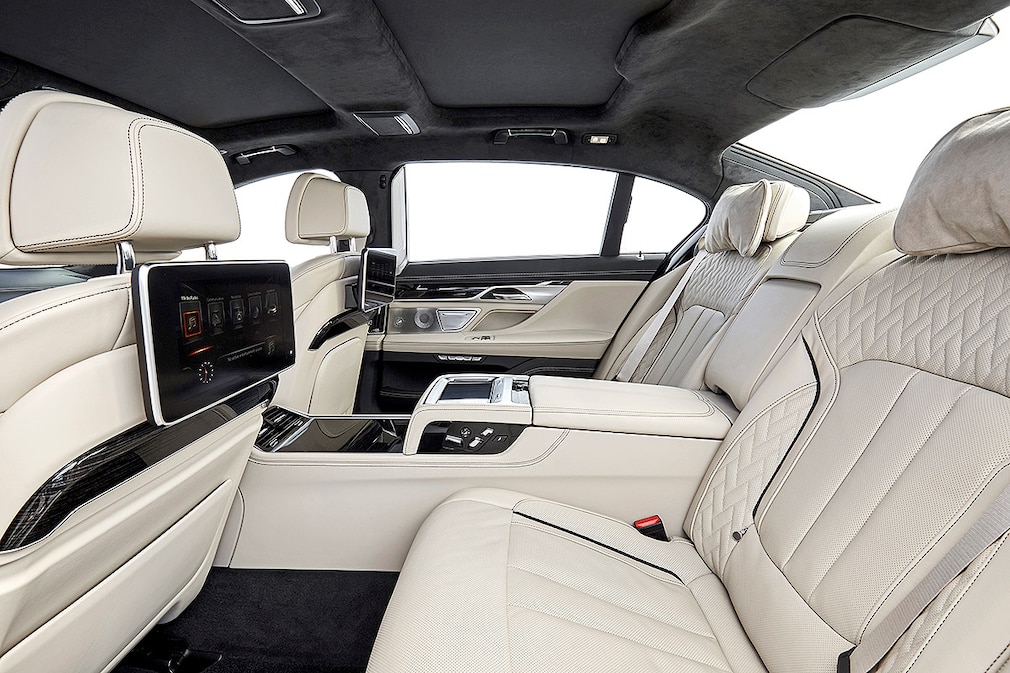 BMW M760Li xDrive !!! SPERRFRIST 05. Februar 2017 00:01 Uhr !!!