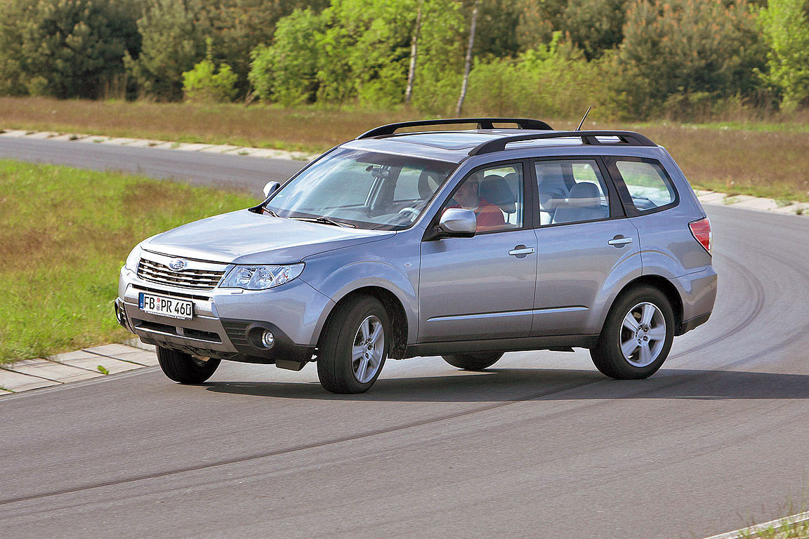 GebrauchtwagenTest Subaru Forester III Bilder autobild.de