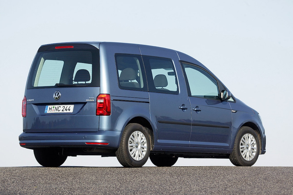 Familienfreunde: Peugeot Partner und VW Caddy im Test - AUTO BILD