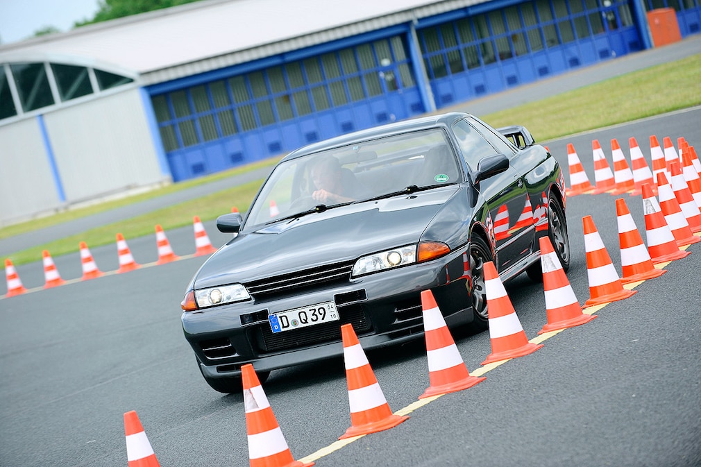 Nissan Skyline GT-R R32