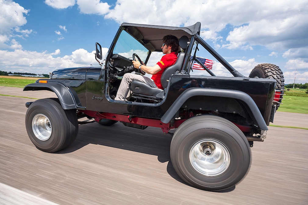 Jeep CJ-7 V8