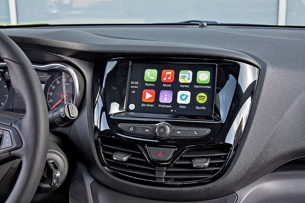 Opel holt Apple CarPlay und Android Auto ins Fahrzeug