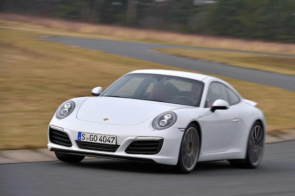 Porsche 911 Carrera