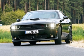 Dodge Challenger 392 Hemi Shaker