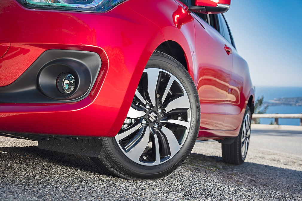 Suzuki Swift !!! SPERRFRIST 20. März 2017 18:30 Uhr !!!