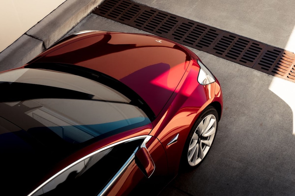 Tesla Model 3 (2017): Bilder und Infos