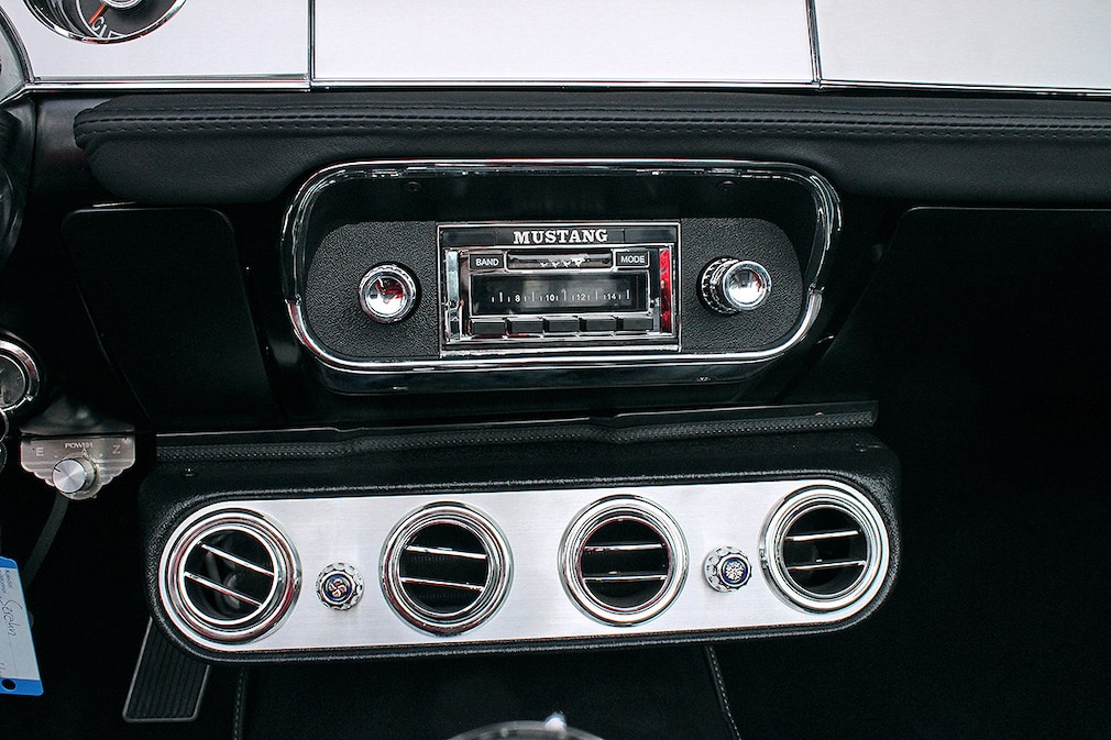 Shelby GT500 Replica