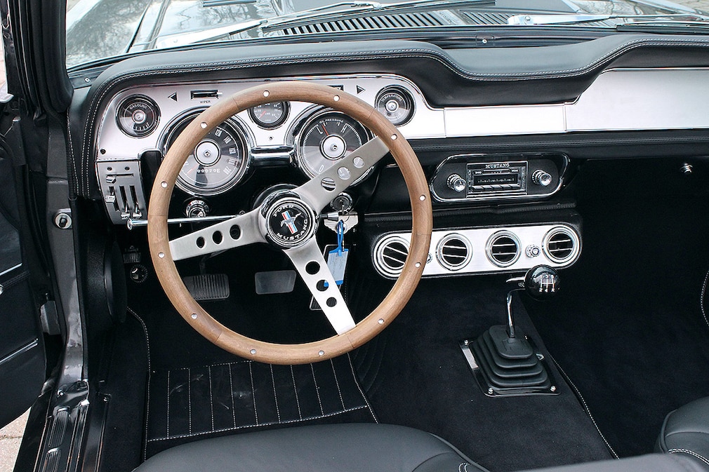 Shelby GT500 Replica