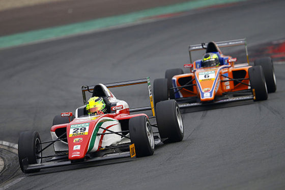 Formel 4