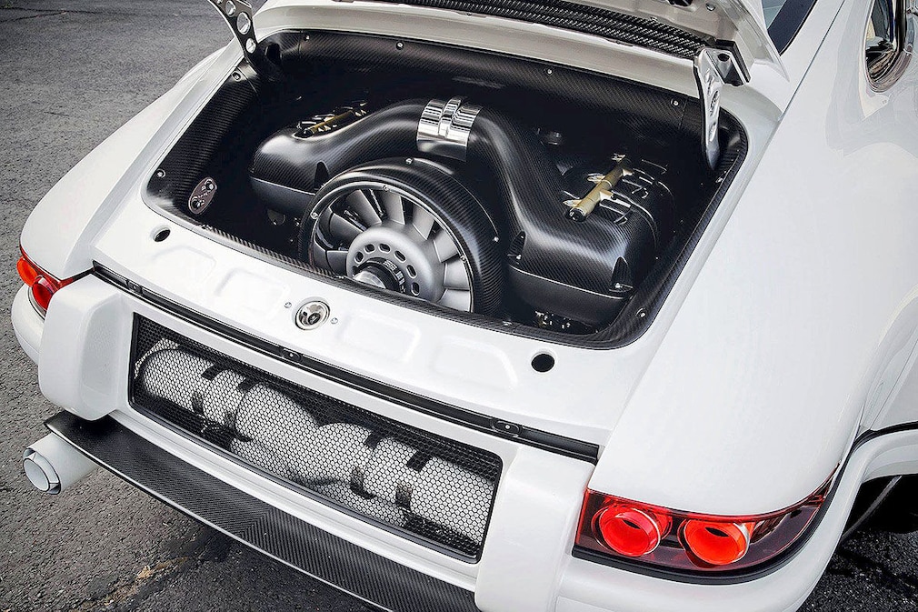 Porsche 911 by Singer Vehicle Design