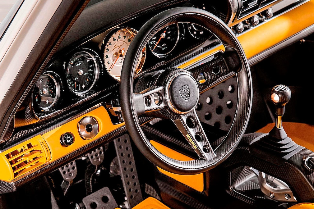 Porsche 911 by Singer Vehicle Design