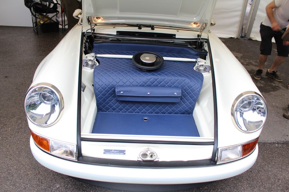 Porsche 911 by Singer Vehicle Design