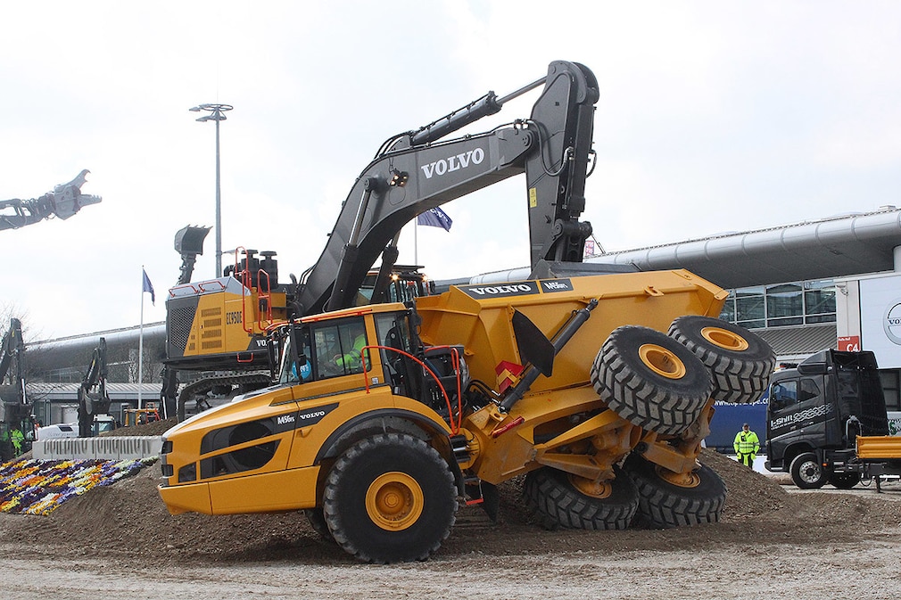 Volvo EC950 EL - Bauma