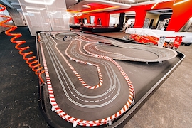 Carrera World: Eröffnung