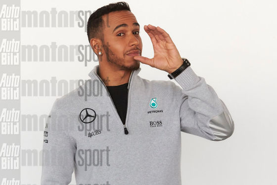 Lewis Hamilton im stummen Interview