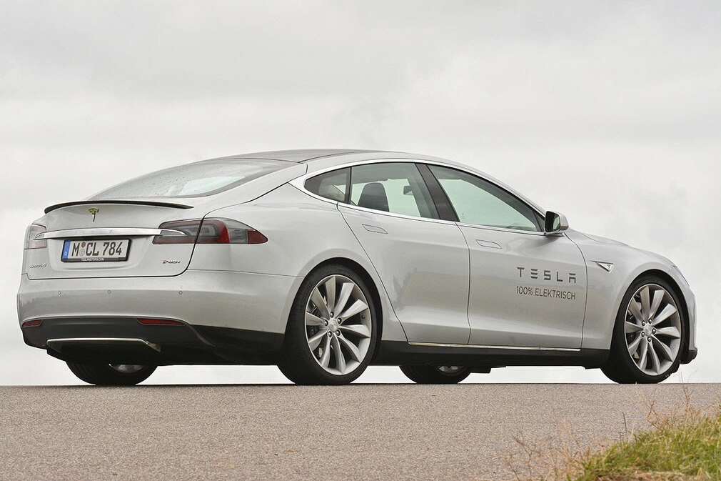 Tesla Model S Facelift (2019) Tesla Model S Facelift (2019)