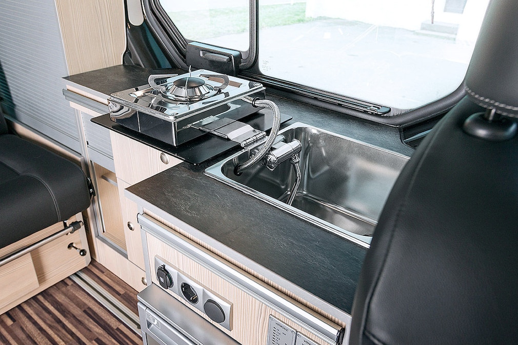 Opel/Irmscher Vivaro Free Style