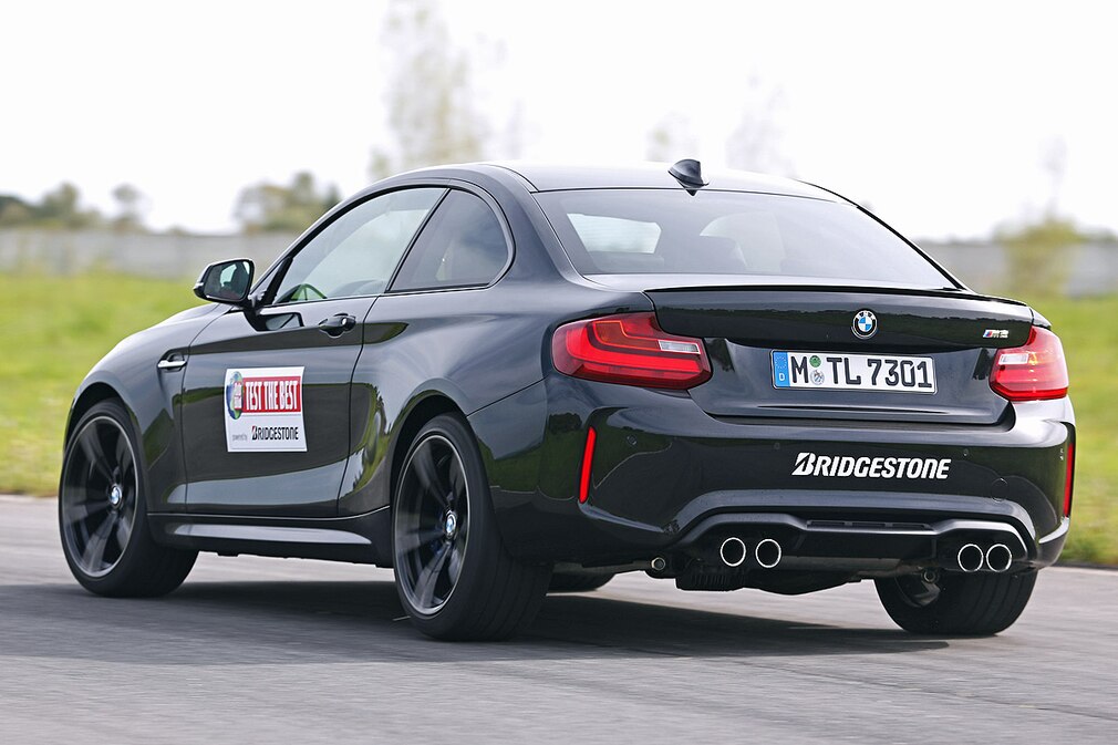 BMW M2