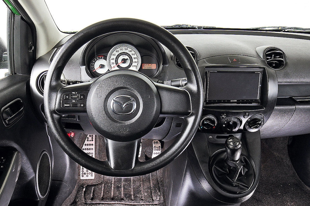 Mazda2 1.3