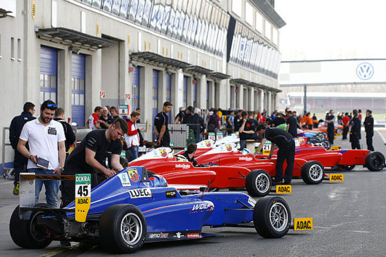 Formel 4