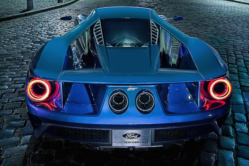 Ford GT