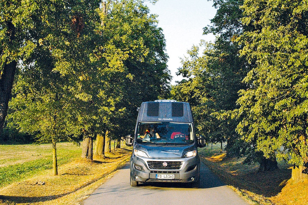 La Strada Avanti F