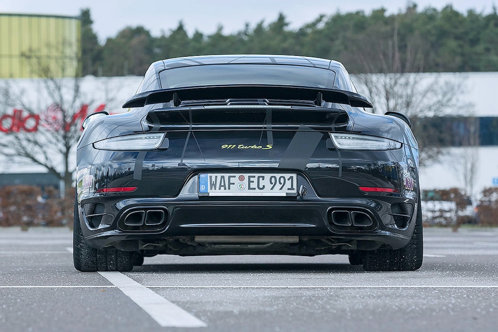 Edo Competition 911 Turbo S Blackburn