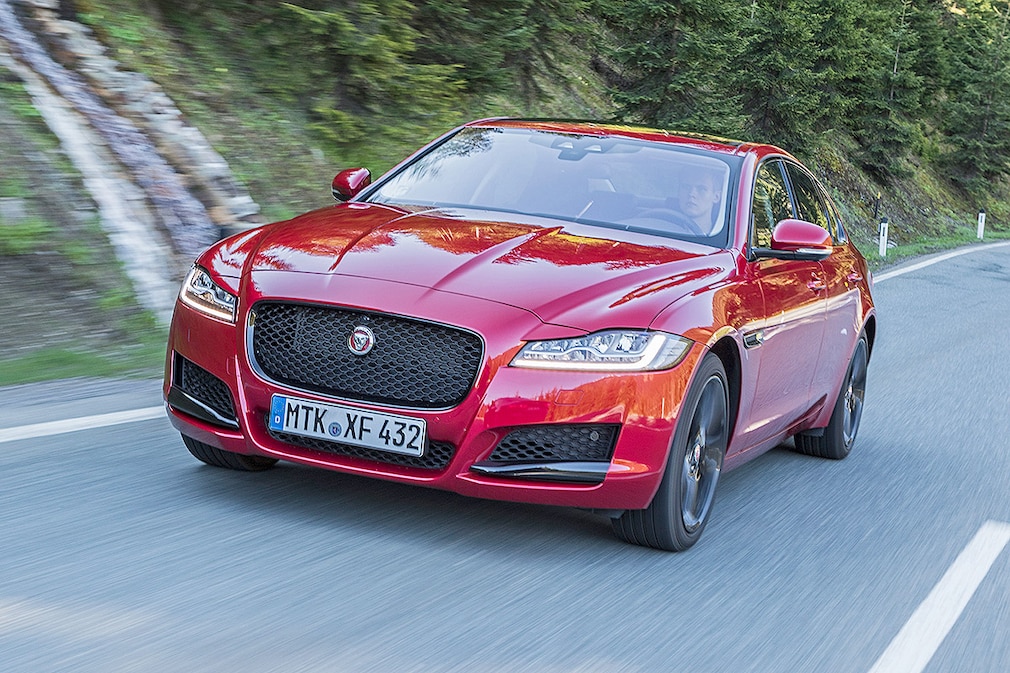 Jaguar XF 2.0 D AWD
