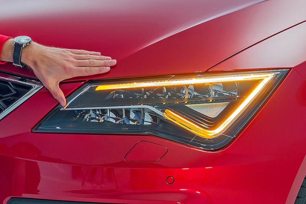 Seat Leon Facelift !!! SPERRFRIST 19. Oktober 2016 19:00 Uhr !!!