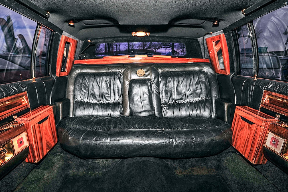 Cadillac 5.0 Limousine