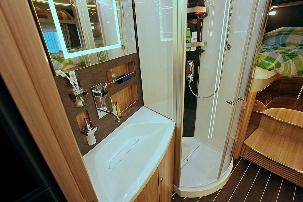 Knaus Sun i 900 LEG