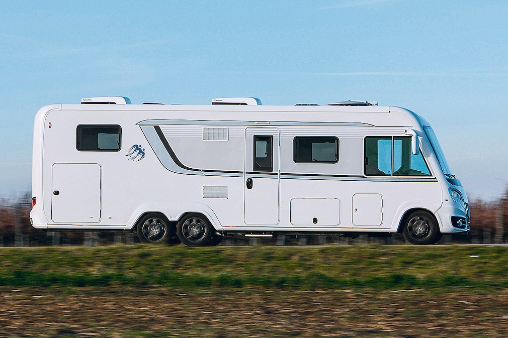 Knaus Sun i 900 LEG