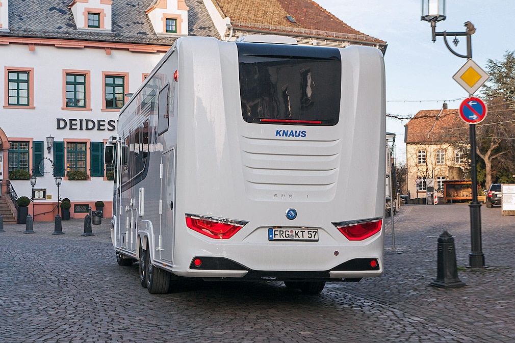 Knaus Sun i 900 LEG