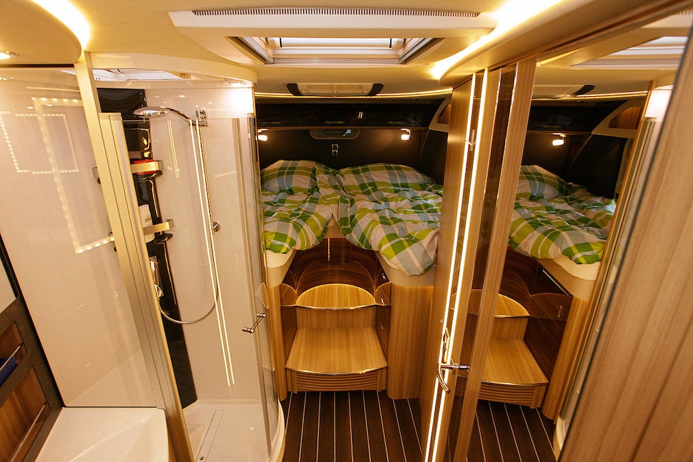 Knaus Sun i 900 LEG