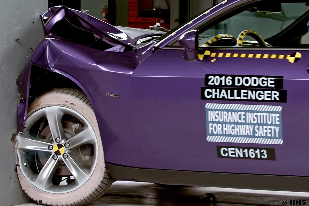 Muscle Cars Crash Test