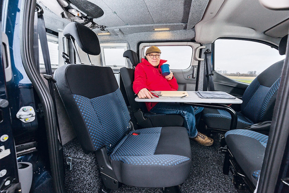 Nissan Evalia Cristall Camper Car