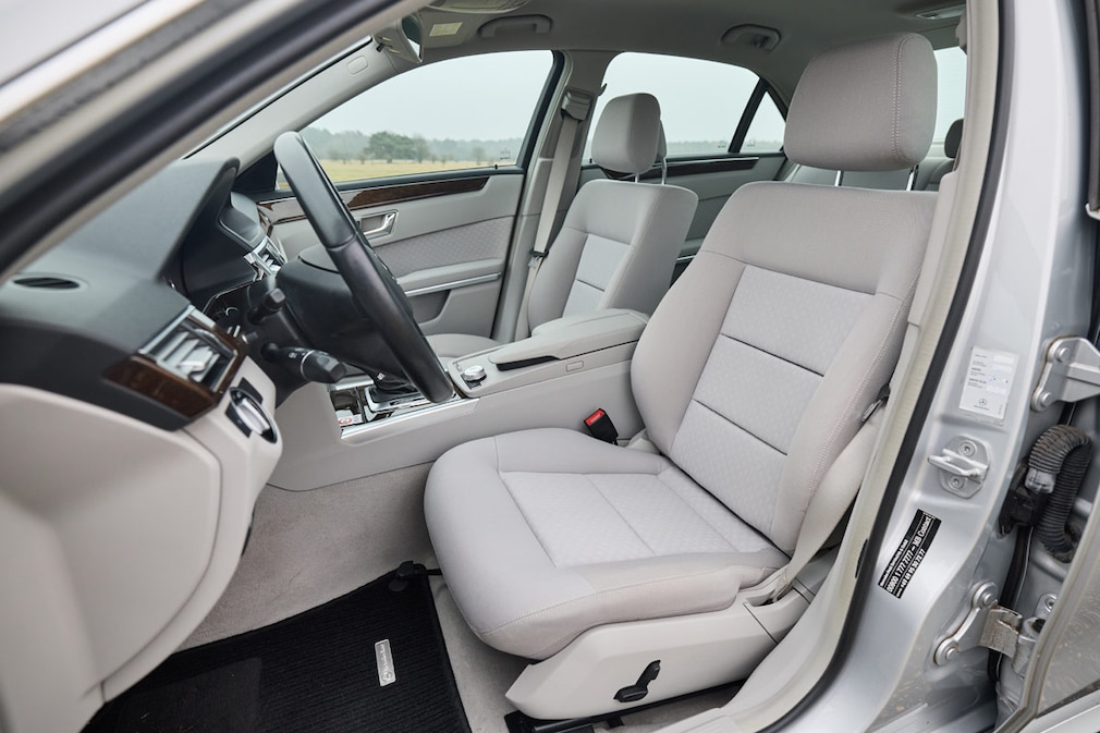 Mercedes E 200 CGI