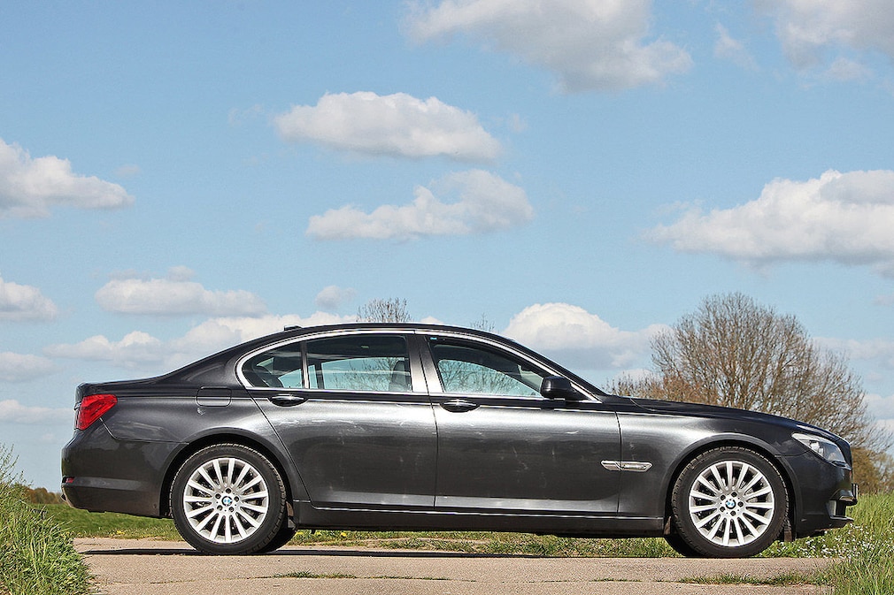 BMW 730d (F01)